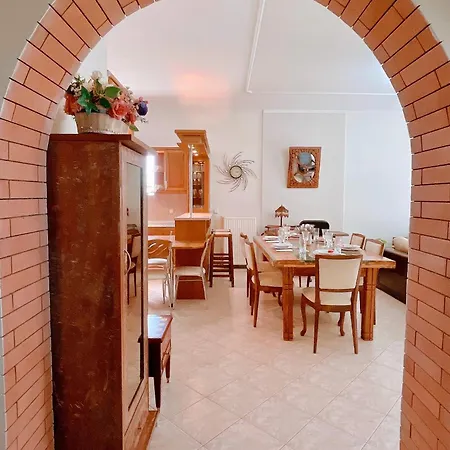 Garden House Apartment Nea Karvali