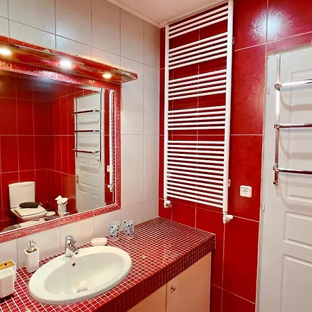Garden House Apartment