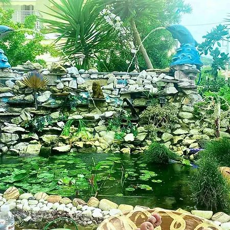 Garden House Apartment