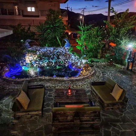 Garden House Apartment